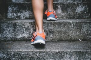 Maximize Comfort: Travel with Compression Socks